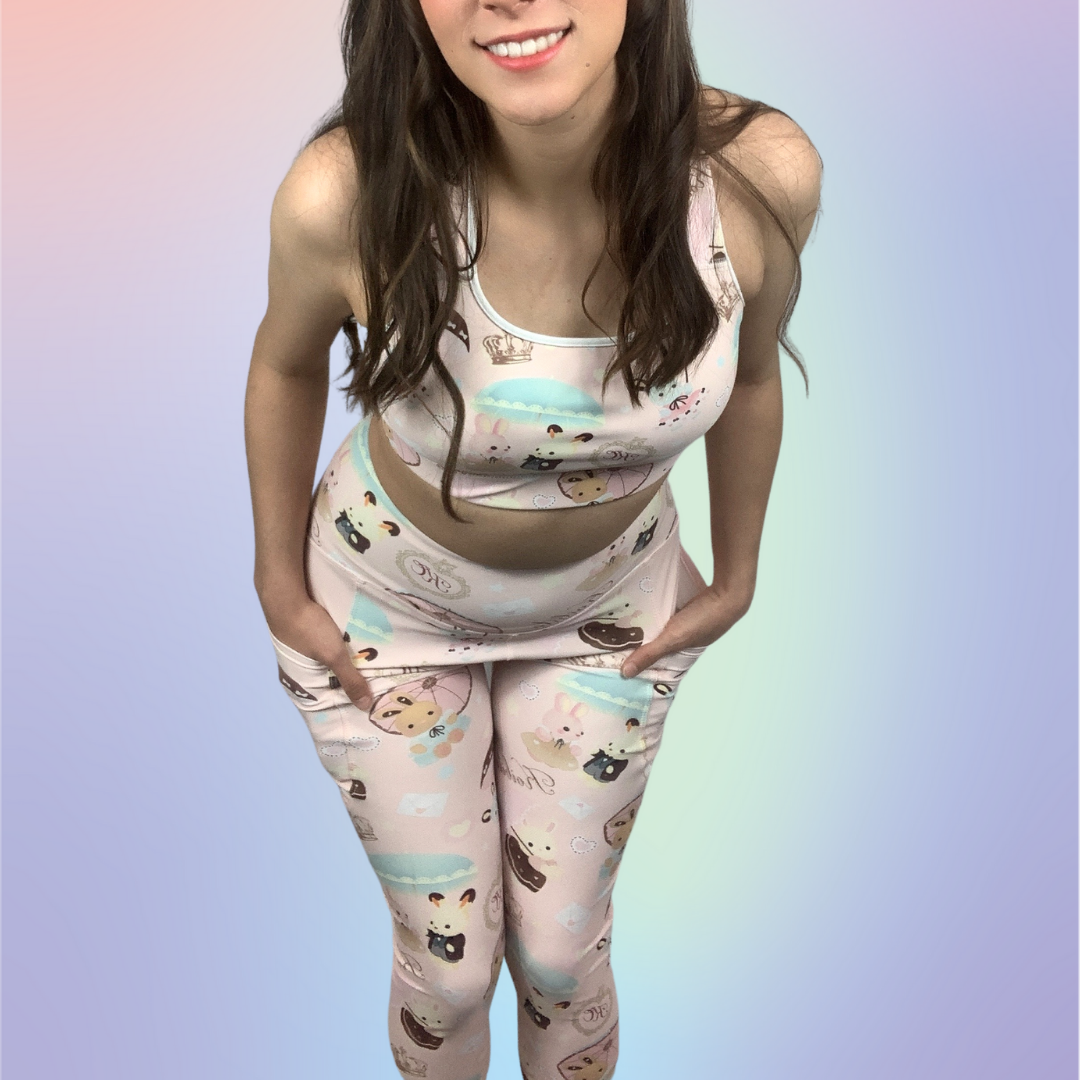 Soft and stylish, the Premium Parasol Bunny Leggings feature cute bunnies and practical side pockets for comfort.