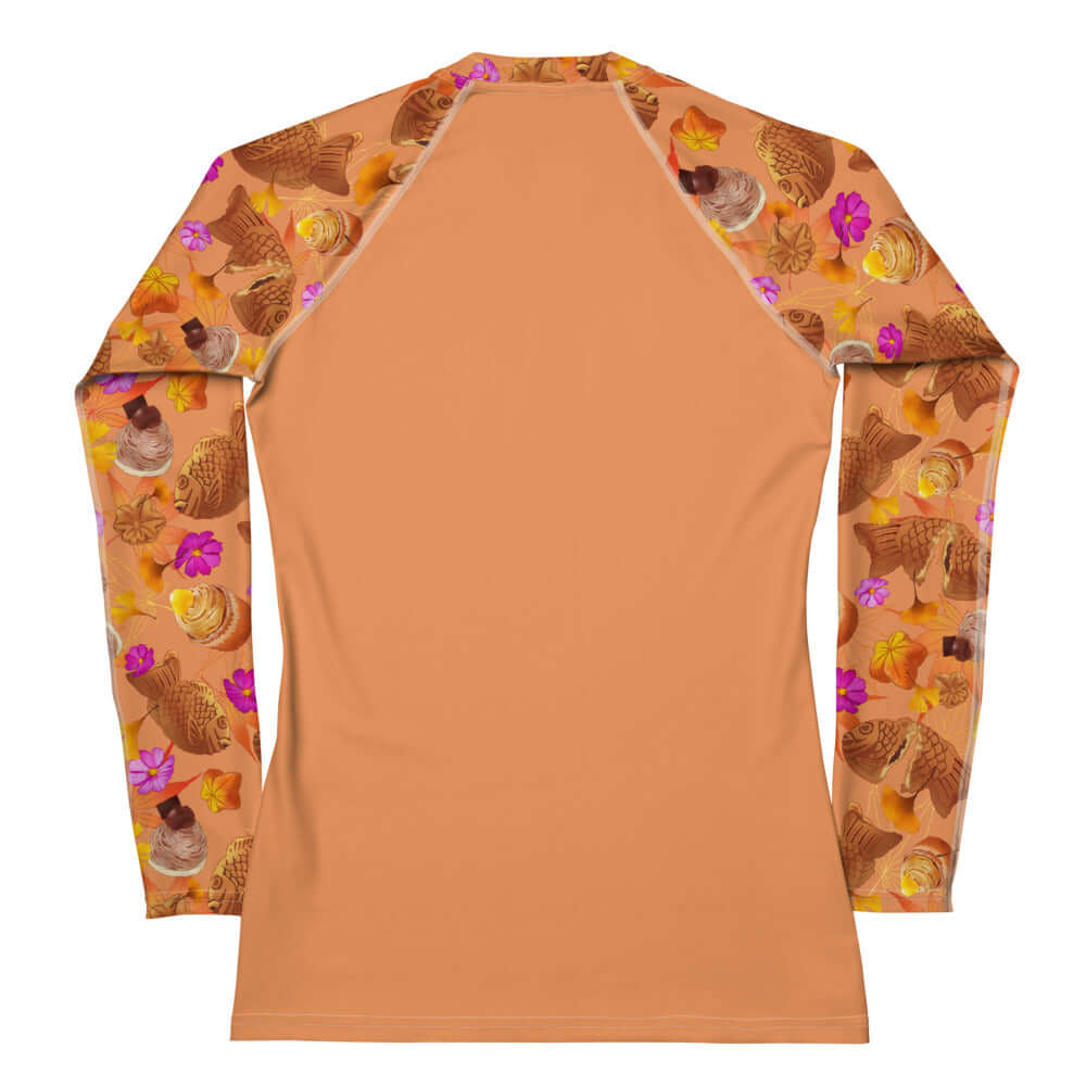 Momiji Rash Guard features a fall-inspired design, perfect for active gym enthusiasts seeking style and comfort.