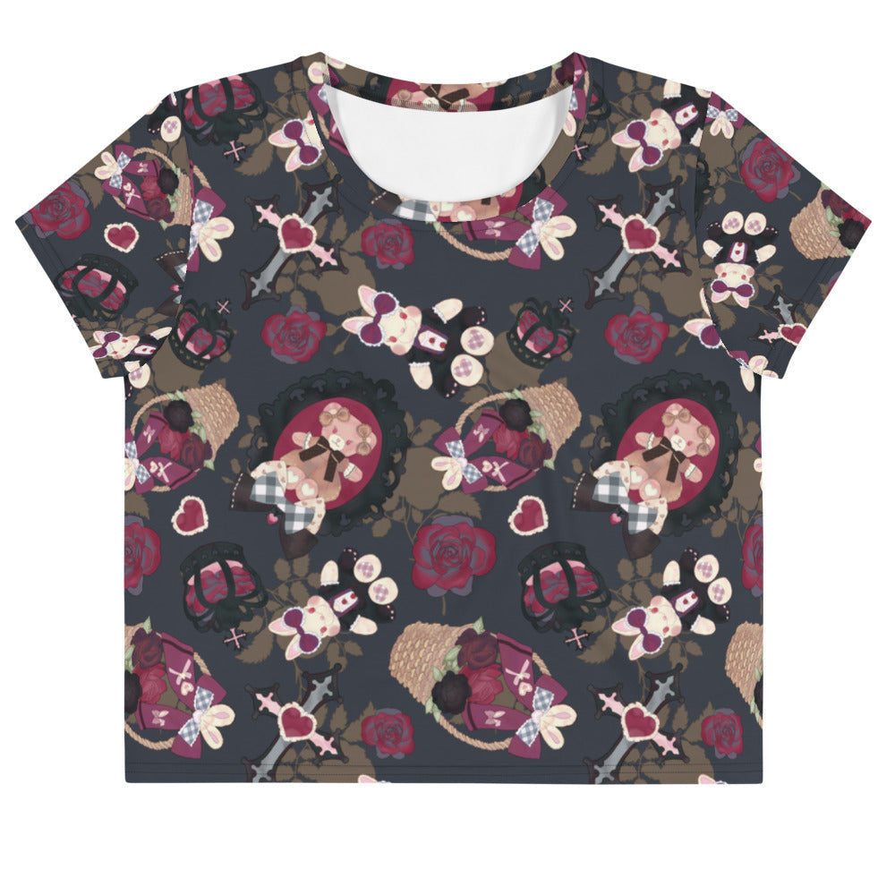 Gothic Teddy Crop Top features a whimsical design, perfect for casual outfits and gym wear alike.