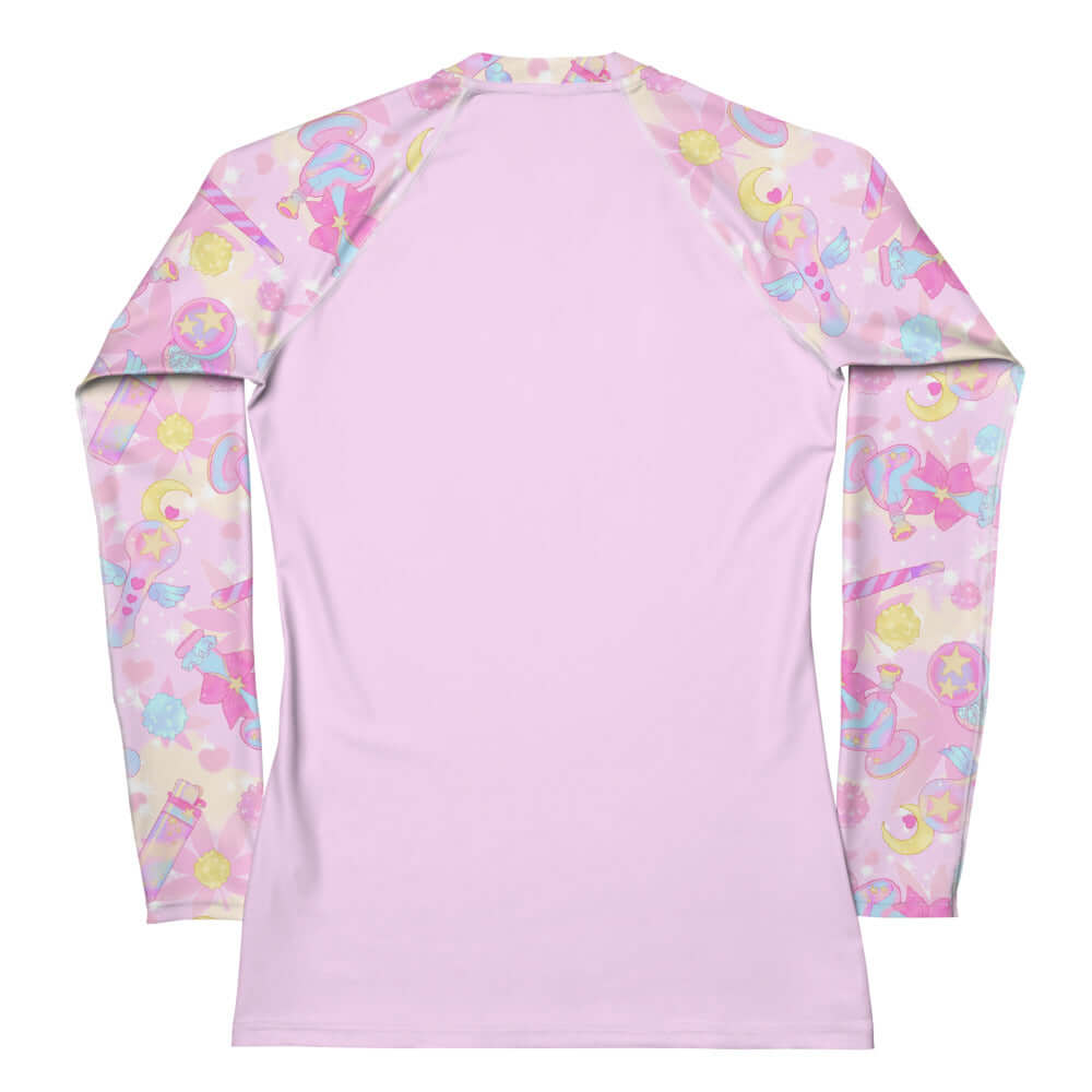 Indica Magica Rash Guard featuring colorful sleeves, perfect for active sports and sun protection. Ideal for comfort.