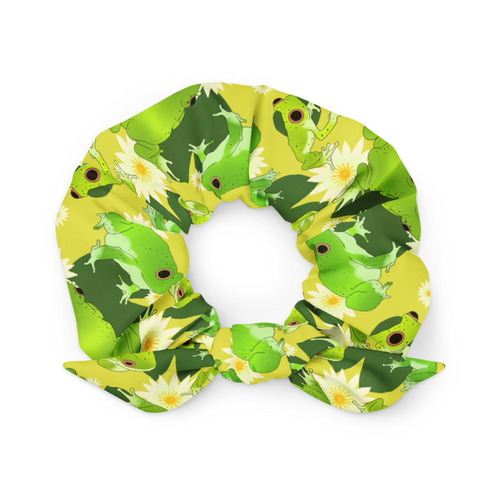 Bright and fun Kero-kero Scrunchie featuring playful frogs and flowers, perfect for frog lovers and stylish outfits.