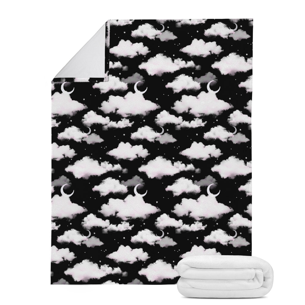 Cloudy Sky Blanket (Black) | Koibito Clothing.