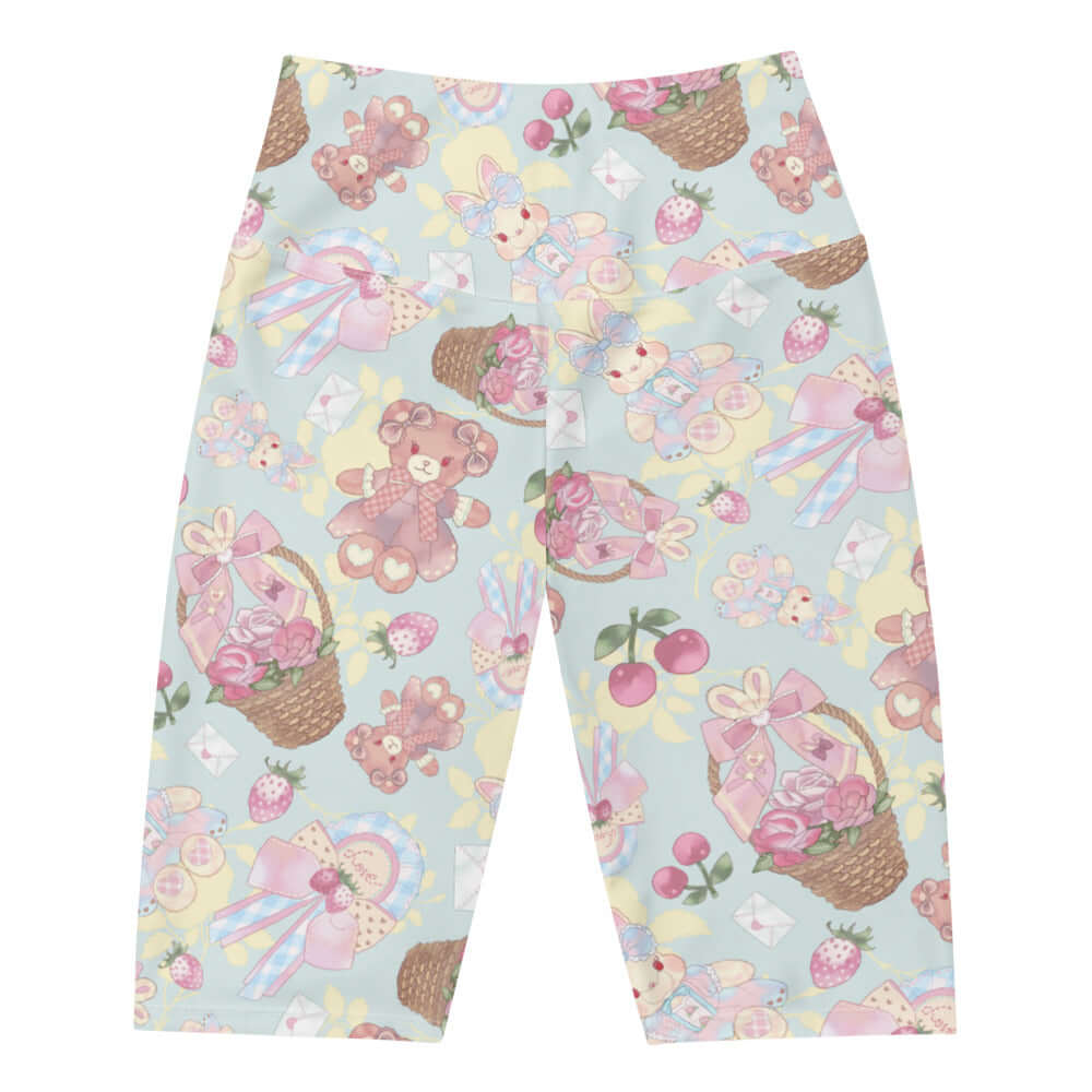 High-waisted Sweet Teddy Biker Shorts feature a playful teddy bear design, perfect for comfort and style during workouts.
