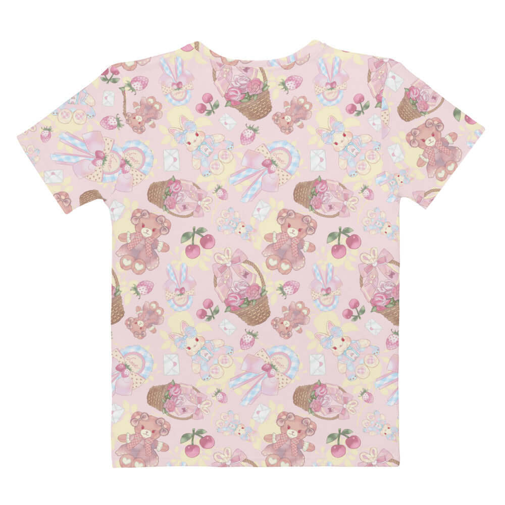 Sweet Teddy T-shirt features a playful bear design, perfect for comfy workouts and everyday wear.